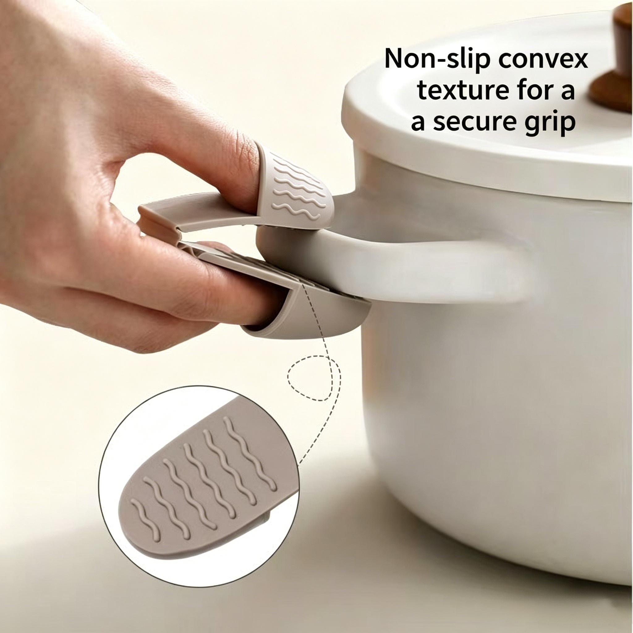 Kitchen Gadgets Built In - قفازات مقاومة للحرارة بثلاثة أصابع، قفازات