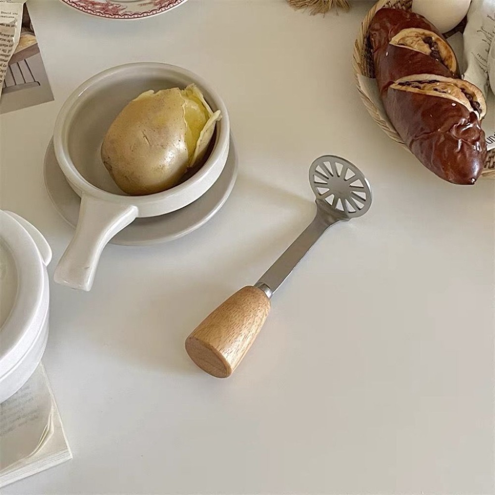 هراسة بطاطس من الفولاذ المقاوم - مراجعة Potato Masher Ricer وسعره